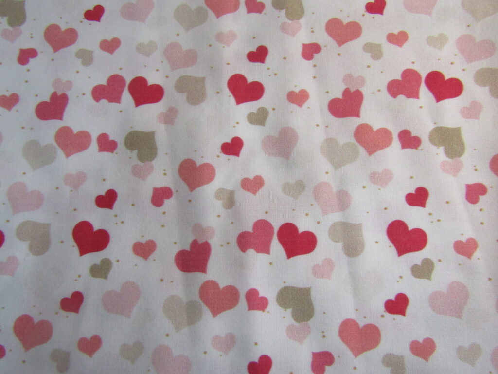 couleur coeur rose et taupe